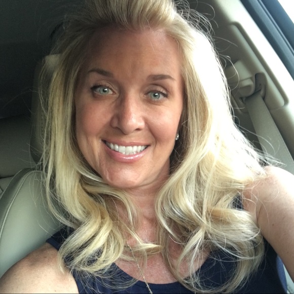 Meet your Posher, Crissy - Picture 1 of 1